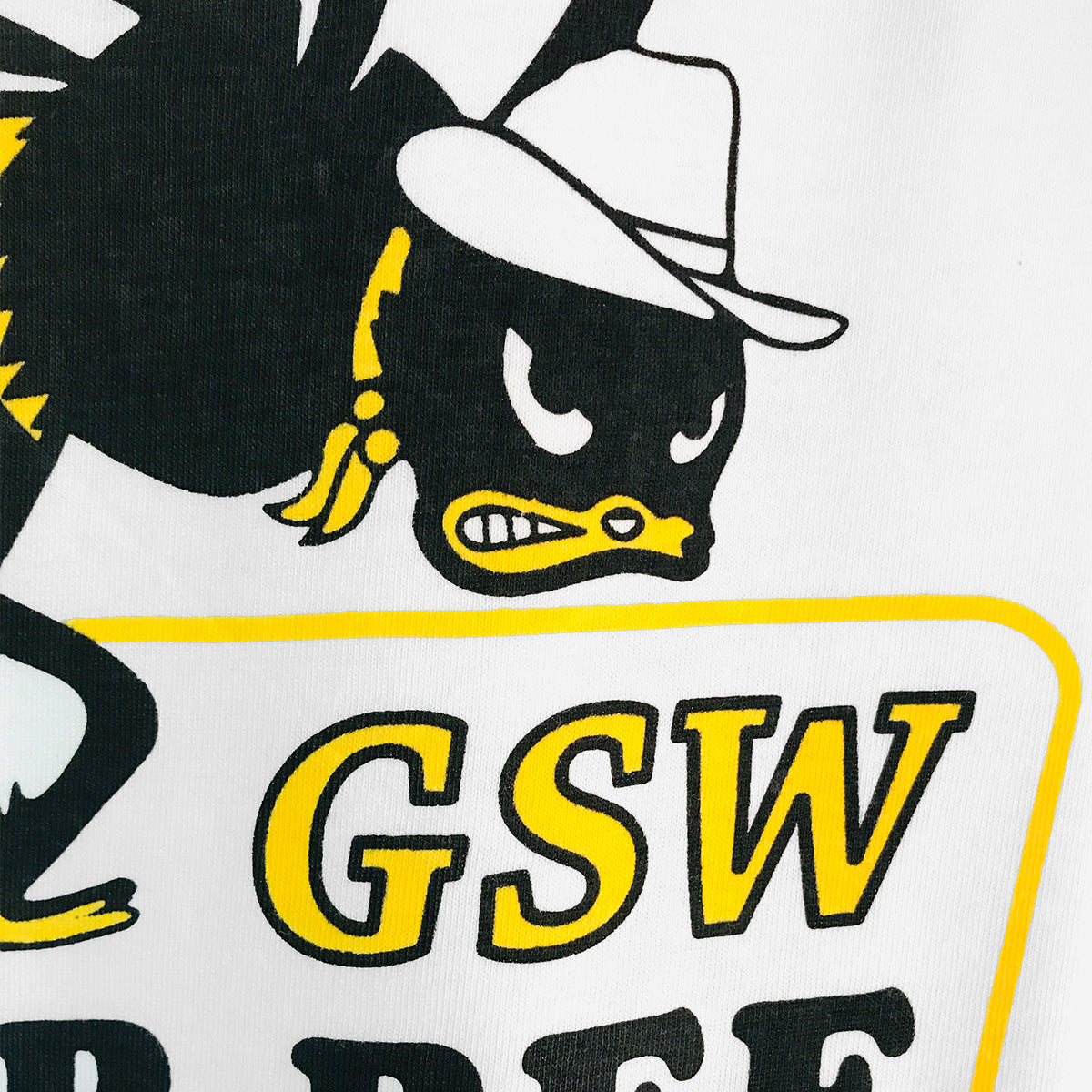 Playera GSW super bee